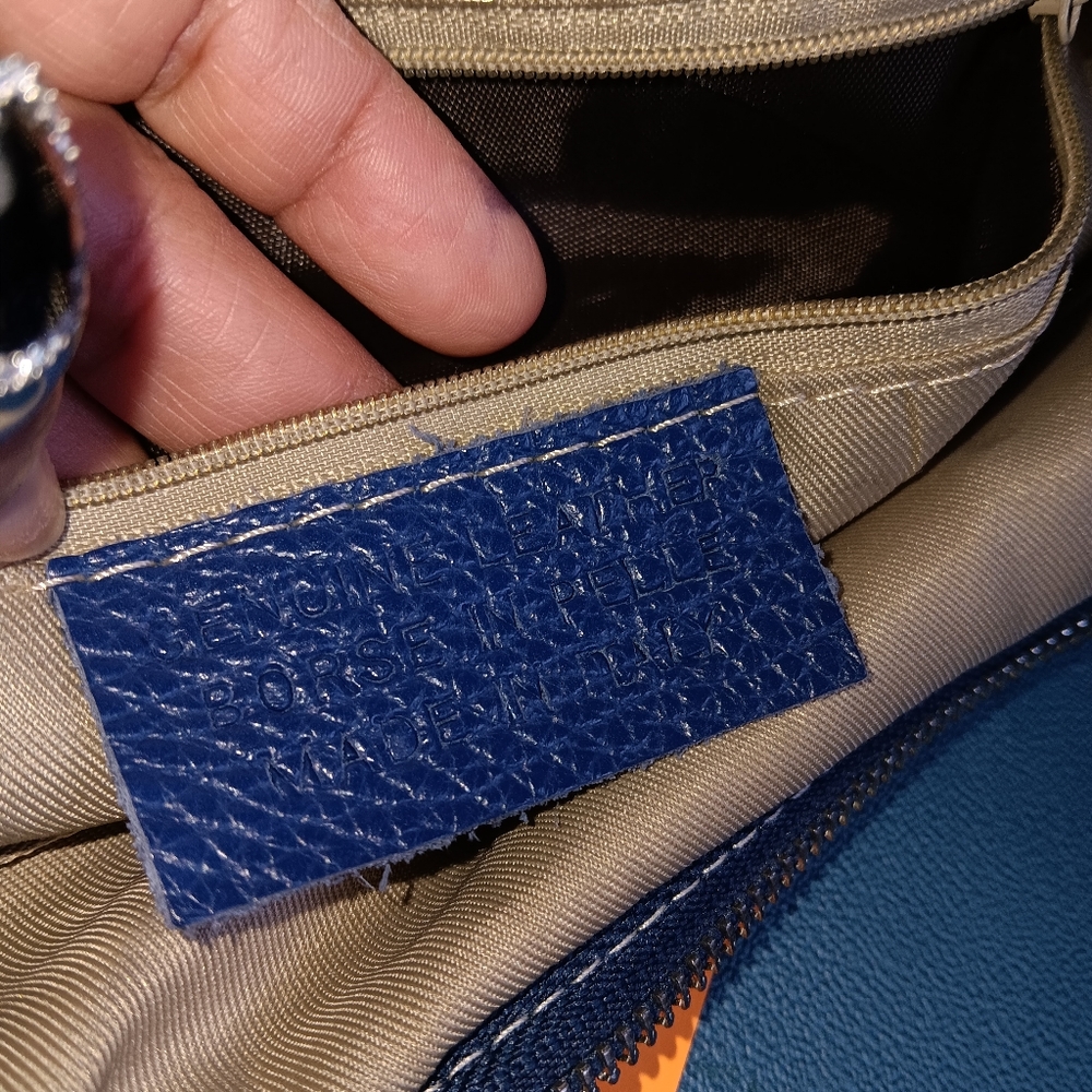 Genuine leather backpack - Picture 5 of 9